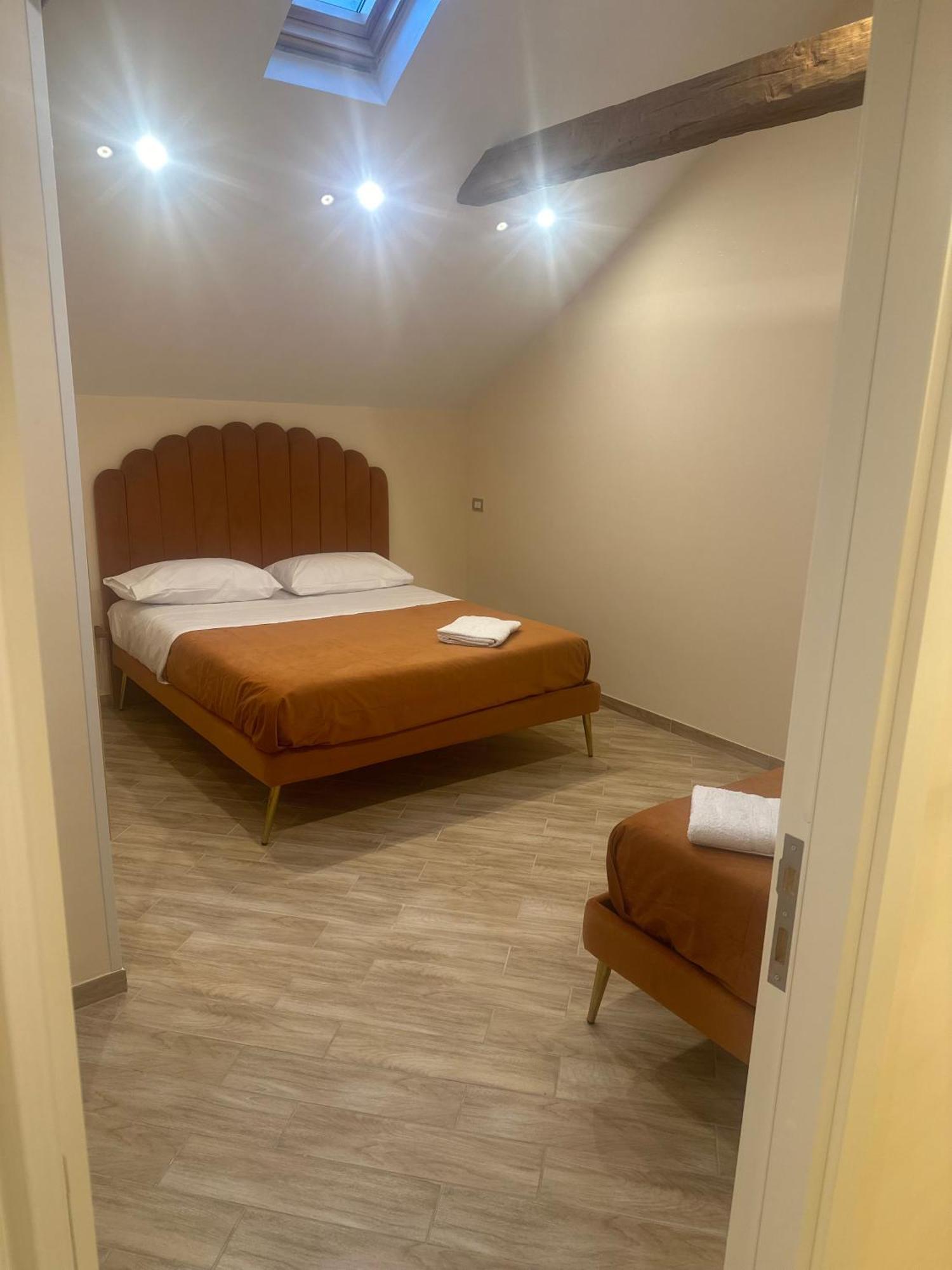 Attic Room Napoli Exterior foto